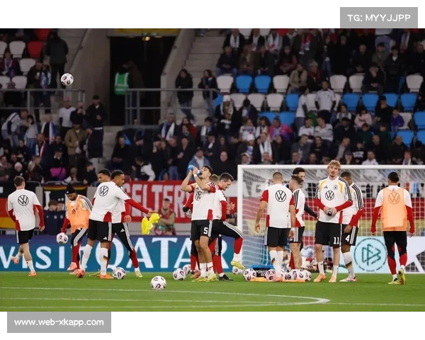 多特蒙德对阵亚特兰大，欧联杯资格争夺关键战